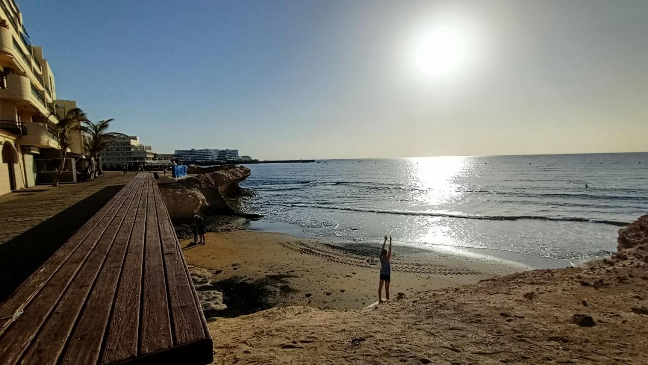 Views Of El Medano Beach, Two Buitenkant foto