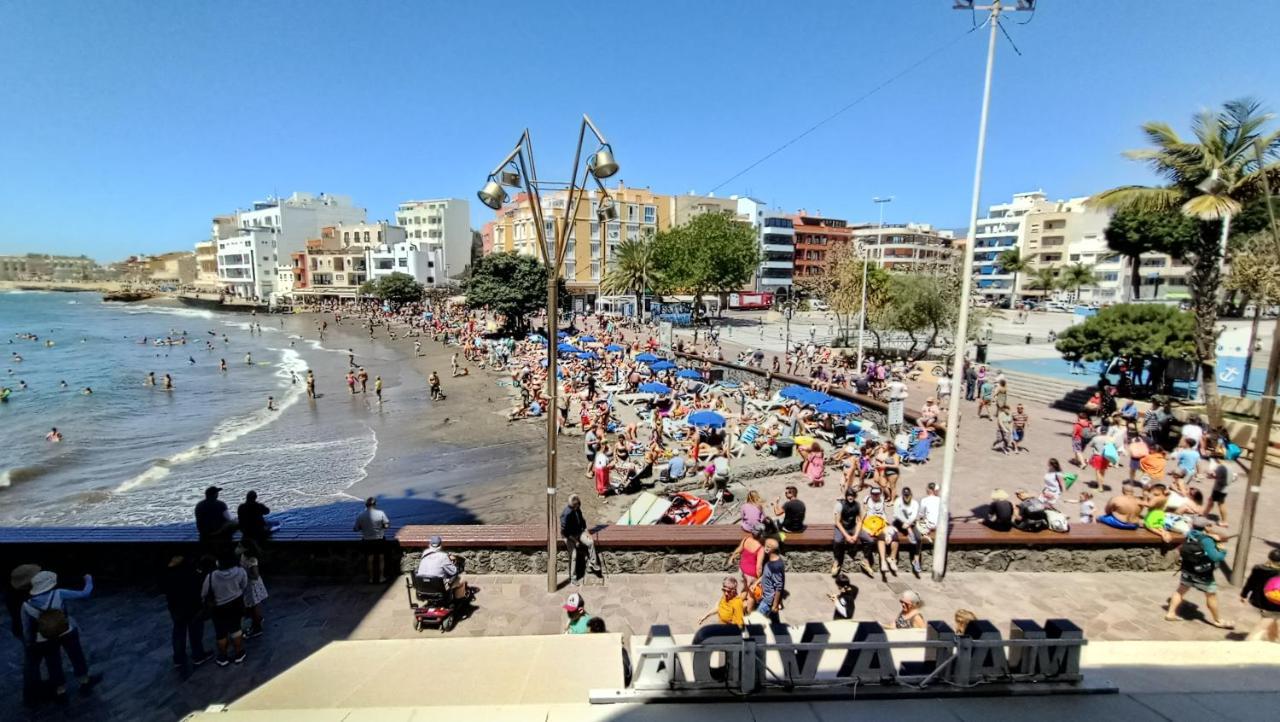 Views Of El Medano Beach, Two Buitenkant foto