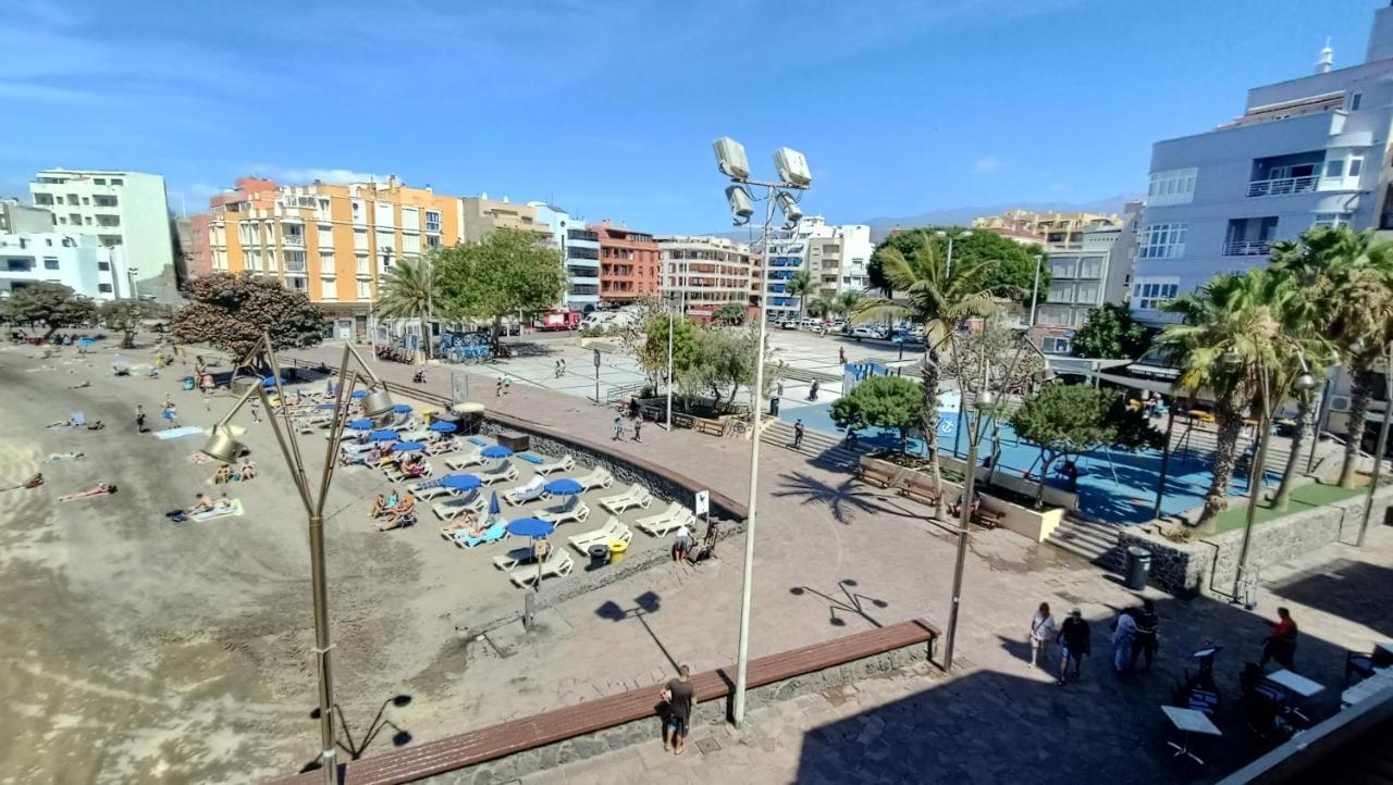 Views Of El Medano Beach, Two Buitenkant foto