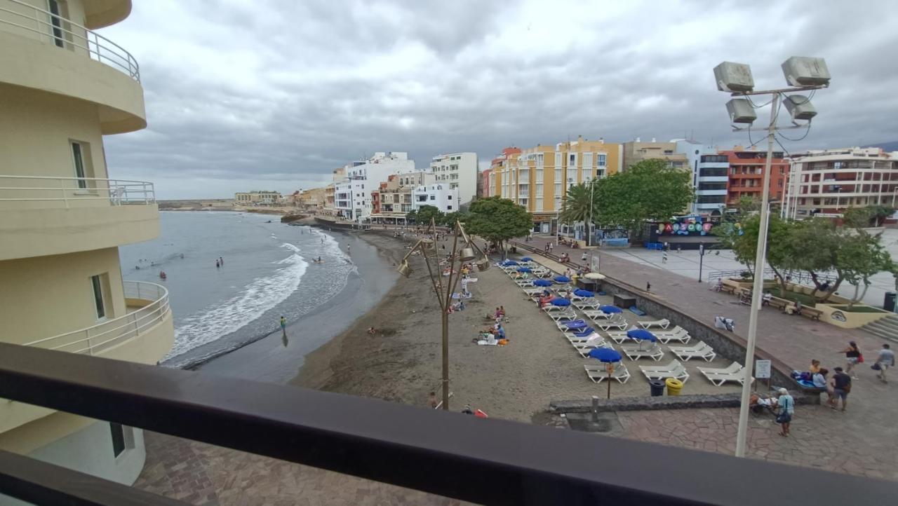 Views Of El Medano Beach, Two Buitenkant foto